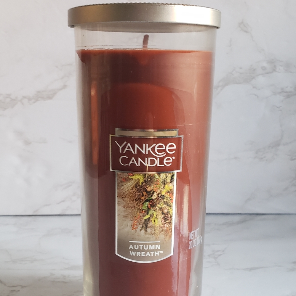 *RARE* Yankee Candle Cylinder Fall Candle